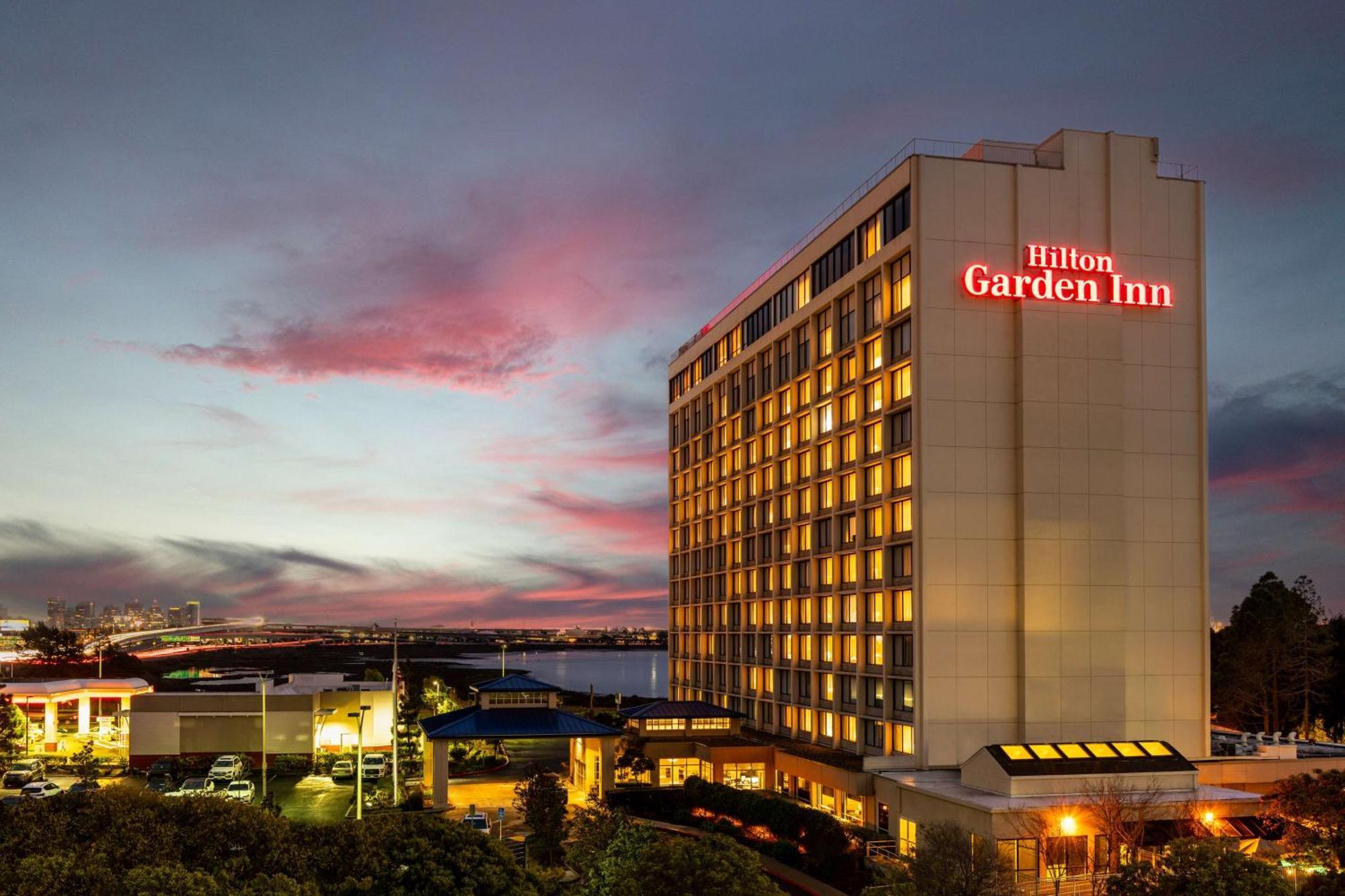 Hilton Garden Inn San Francisco/Oakland Bay Bridge Emeryville Exterior foto